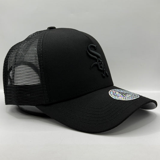 Gorra / Jockey AMBULA - Edición "SOX Blackout" (All Black)