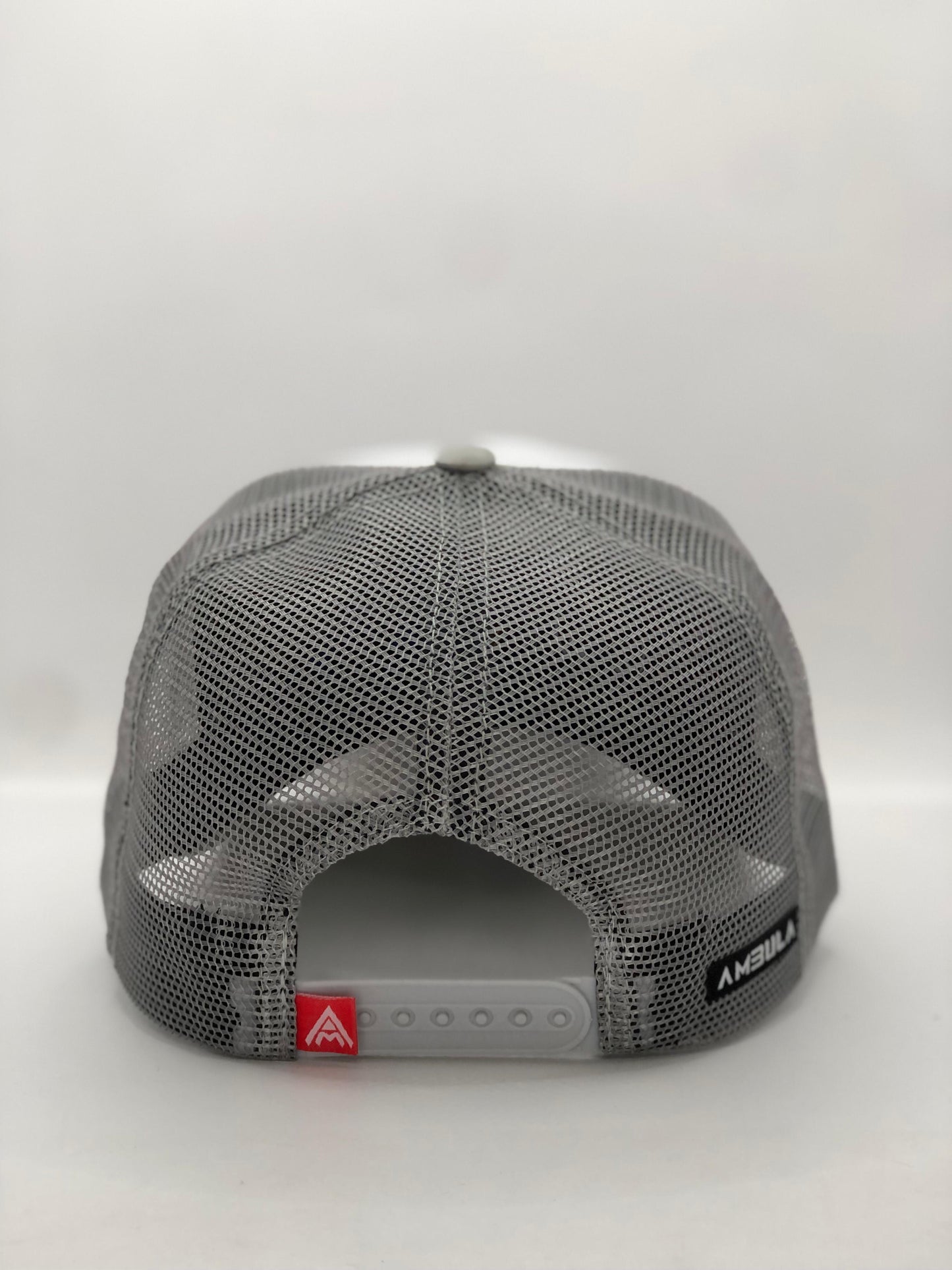 Gorra Jockey AMBULA - Edición "JESUS Suede" (Blanco & Gris)