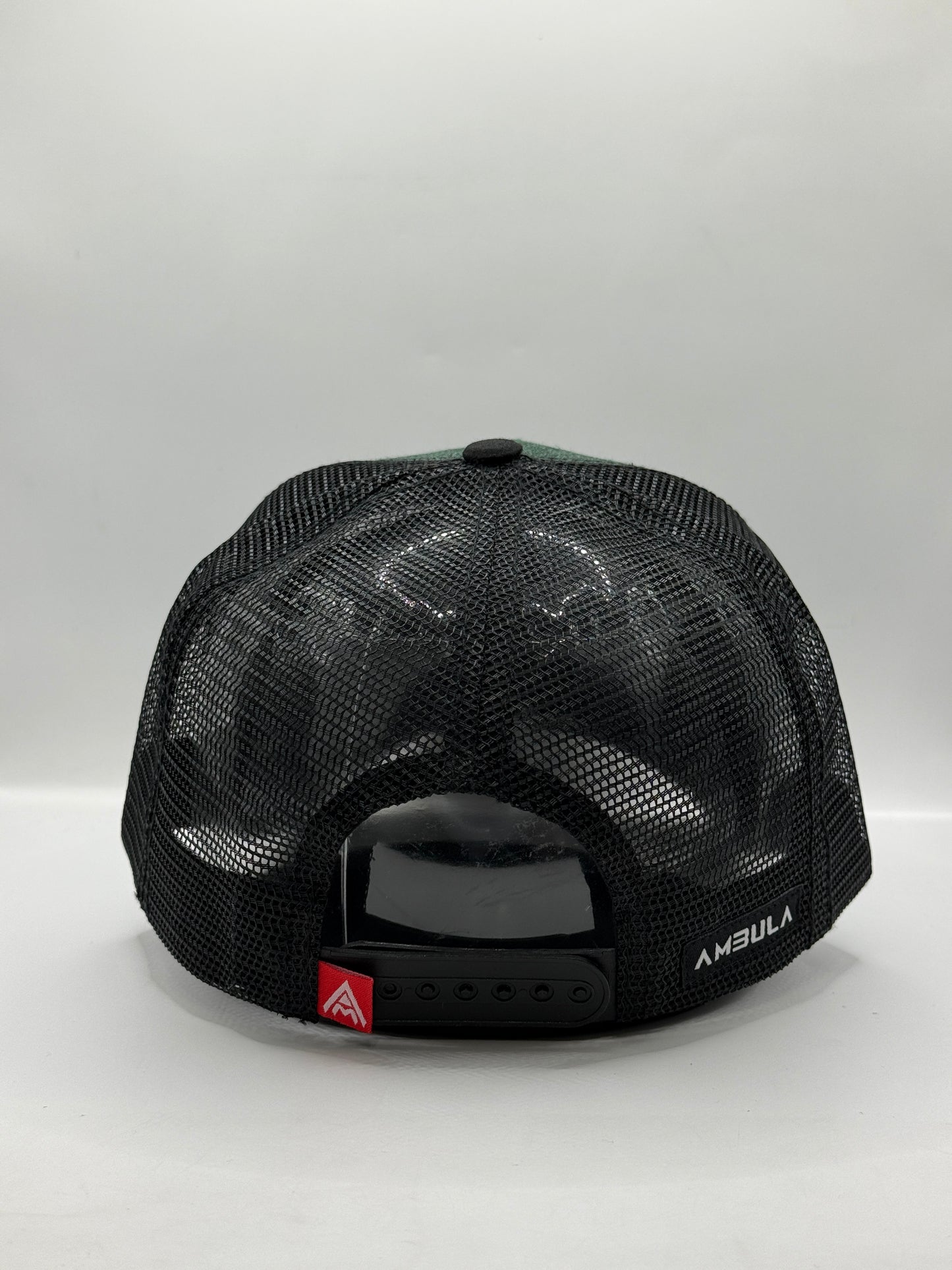 Gorra / Jockey AMBULA - Edición "TRUE FAITH" (Verde Musgo y Simil Cuero Negro)