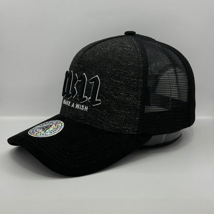 Gorra Trucker AMBULA - Edición "11:11 - MAKE A WISH" (Gris Jaspeado & Negro Suede)