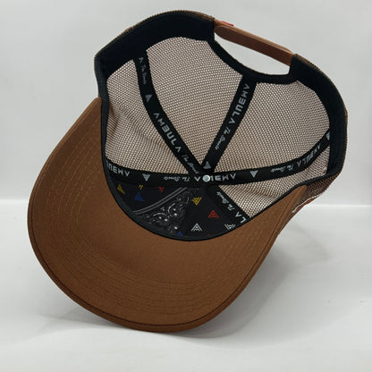 Gorra Trucker AMBULA - Edición "LOGO CLÁSICO" (Marrón Oscuro & Blanco)