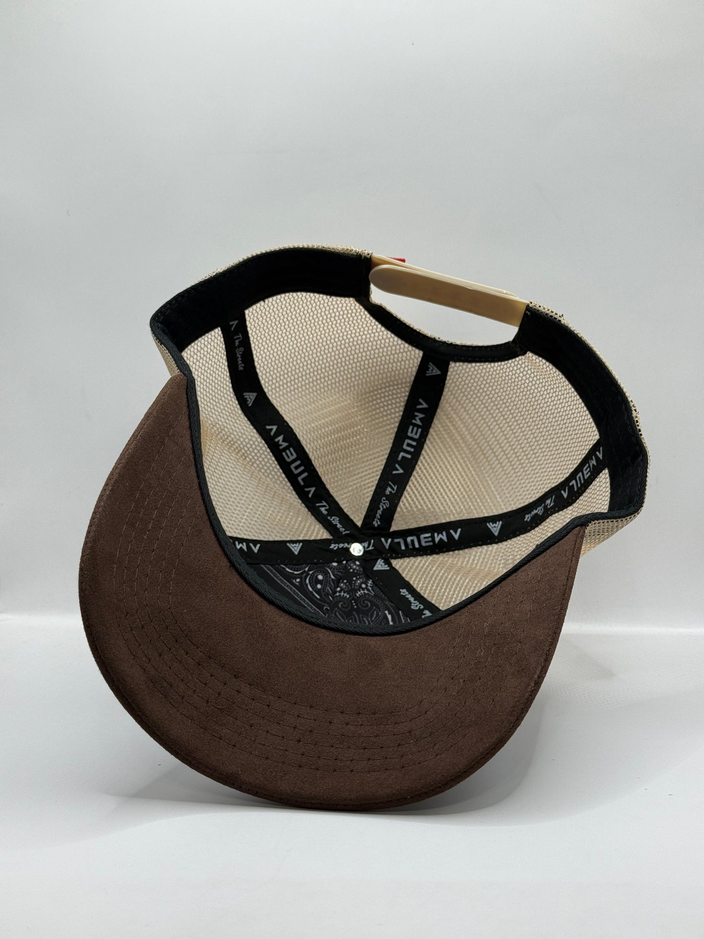 Gorra / Jockey AMBULA - Edición "COWBOY LIKE ME" (Gamuza Marrón y Beige)