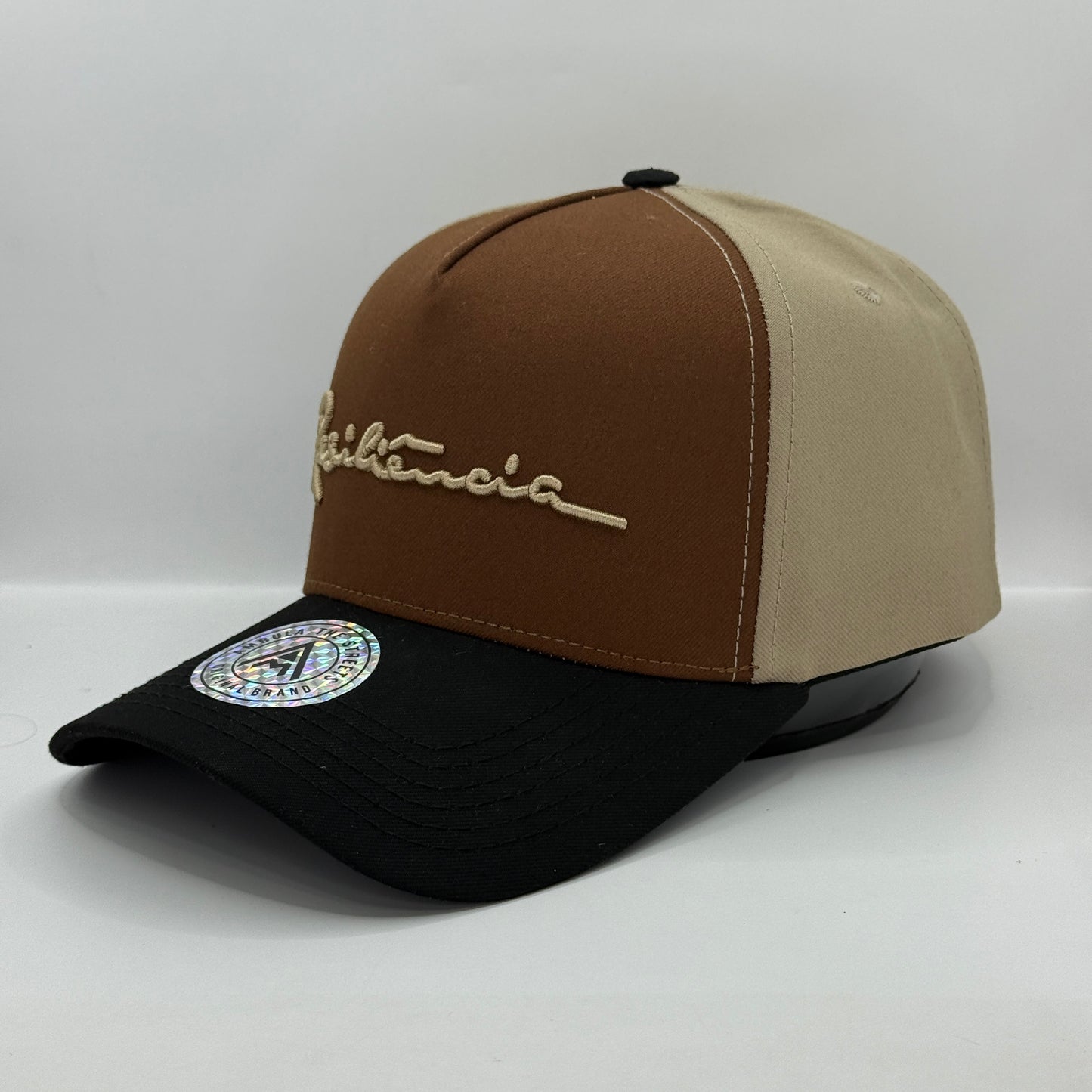 Gorra Baseball AMBULA - Edición "RESILIENCIA" (Marrón, Beige & Negro)