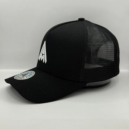 Gorra Trucker AMBULA - Edición "Logo Clásico" (Total Black)
