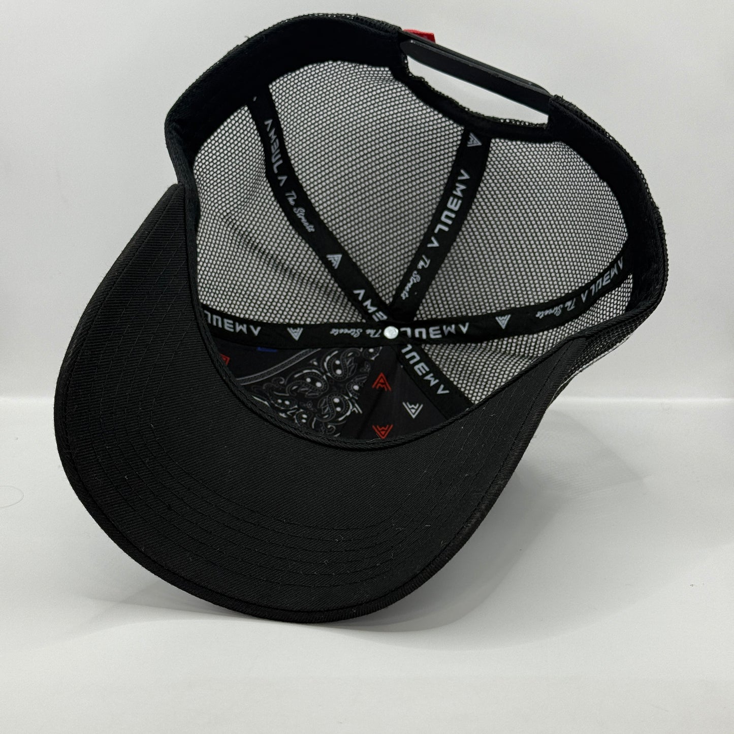 Gorra Trucker AMBULA - Edición "Logo Clásico" (Total Black)