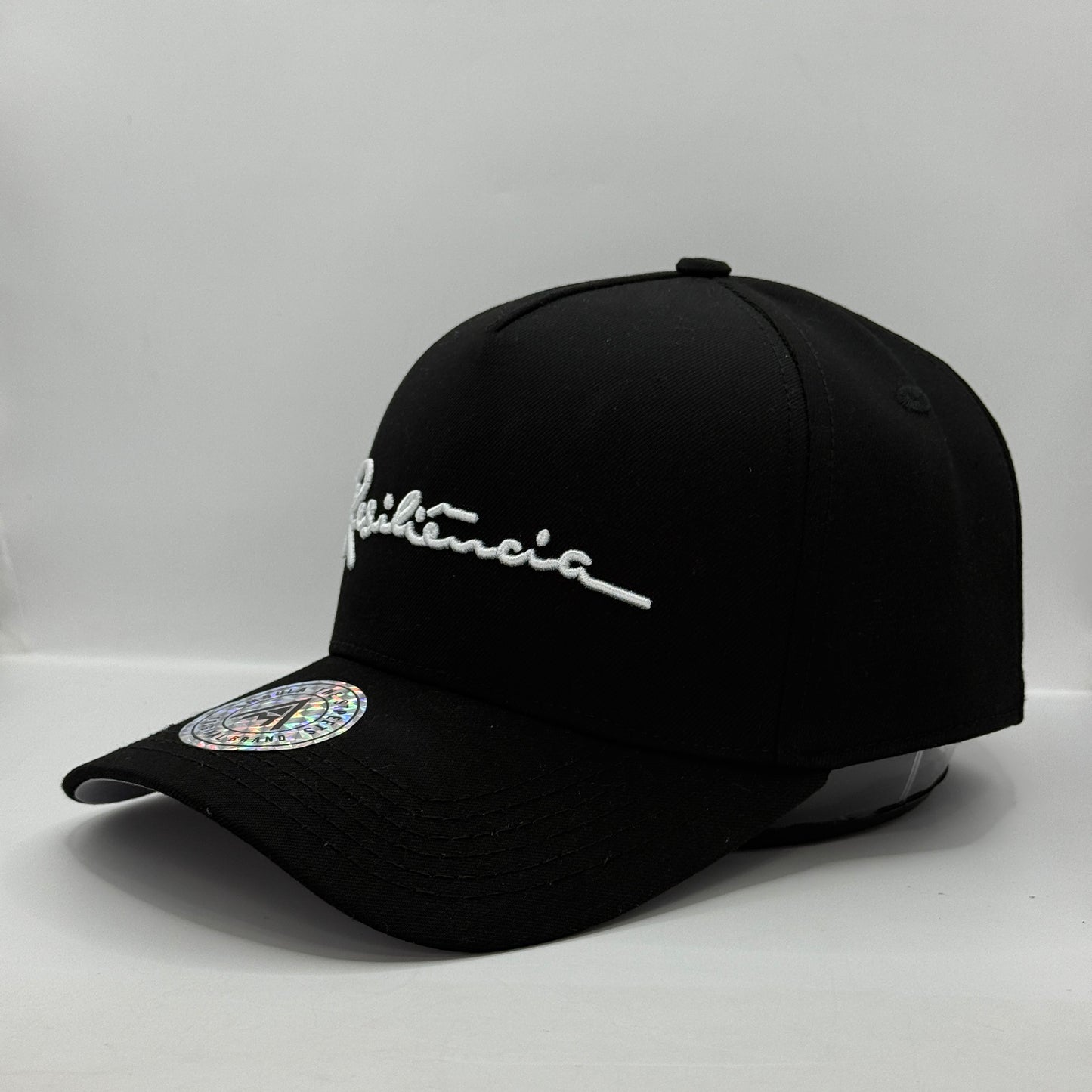 Gorra Clásica AMBULA - Edición "RESILIENCIA" (Negro & Blanco)