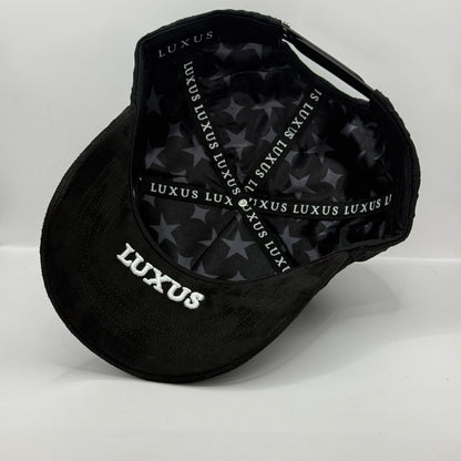 Gorra LUXUS - Drop N.3 "L-STAR" (Blackout Diamantes) ⭐