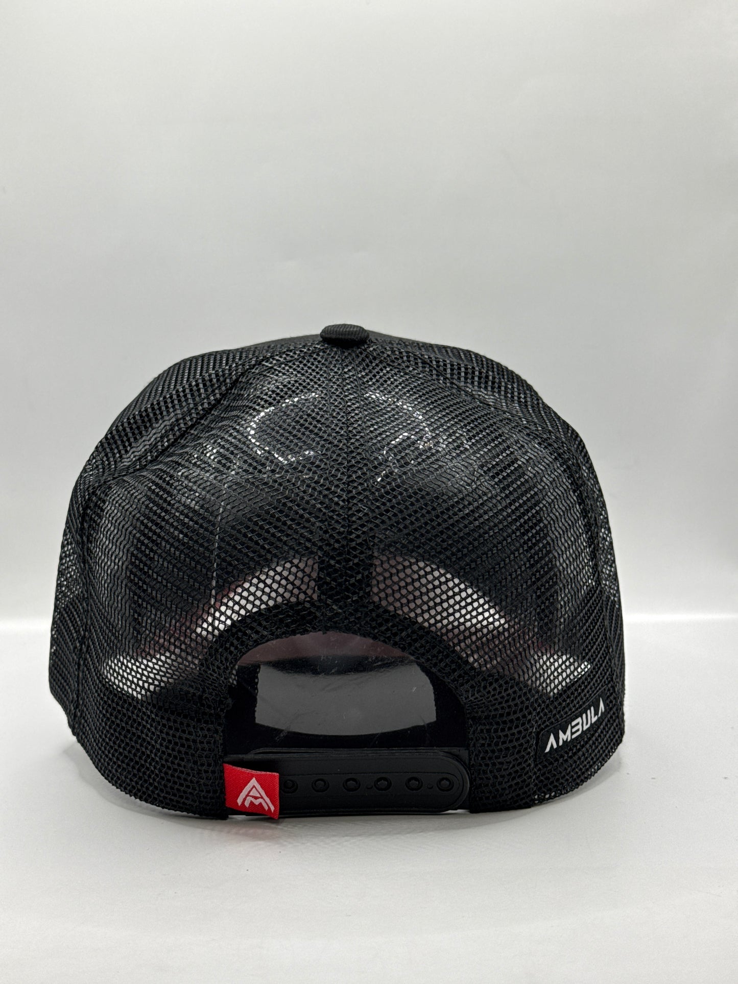 Gorra / Jockey AMBULA - Edición "FOUR ACES" (Negro & Rojo)