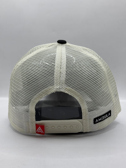 Gorra / Jockey AMBULA - Edición "CRUZ MINIMAL" (Beige & Negro)