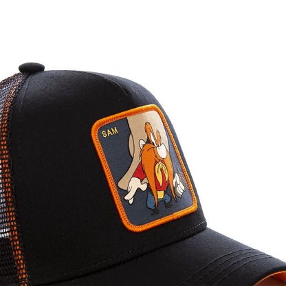 Gorra Trucker Caplabs - Edición Looney Tunes "SAM BLACK"